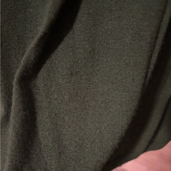 Vince 100% Cashmere Green Crew Neck Sweater small - Picture 6 of 6